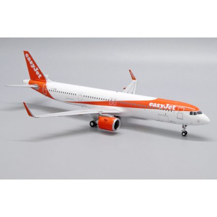 Airbus A321neo EasyJet G-UZME